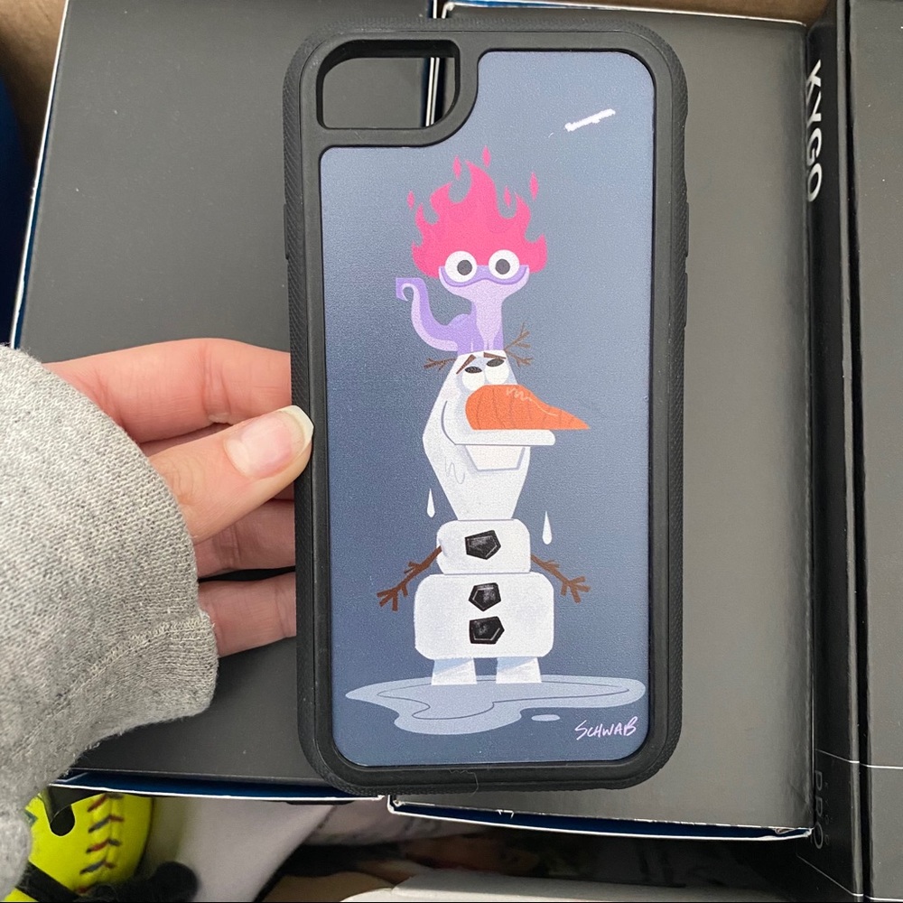 Frozen 2 Olaf and Bruni IPhone 6/6S Case